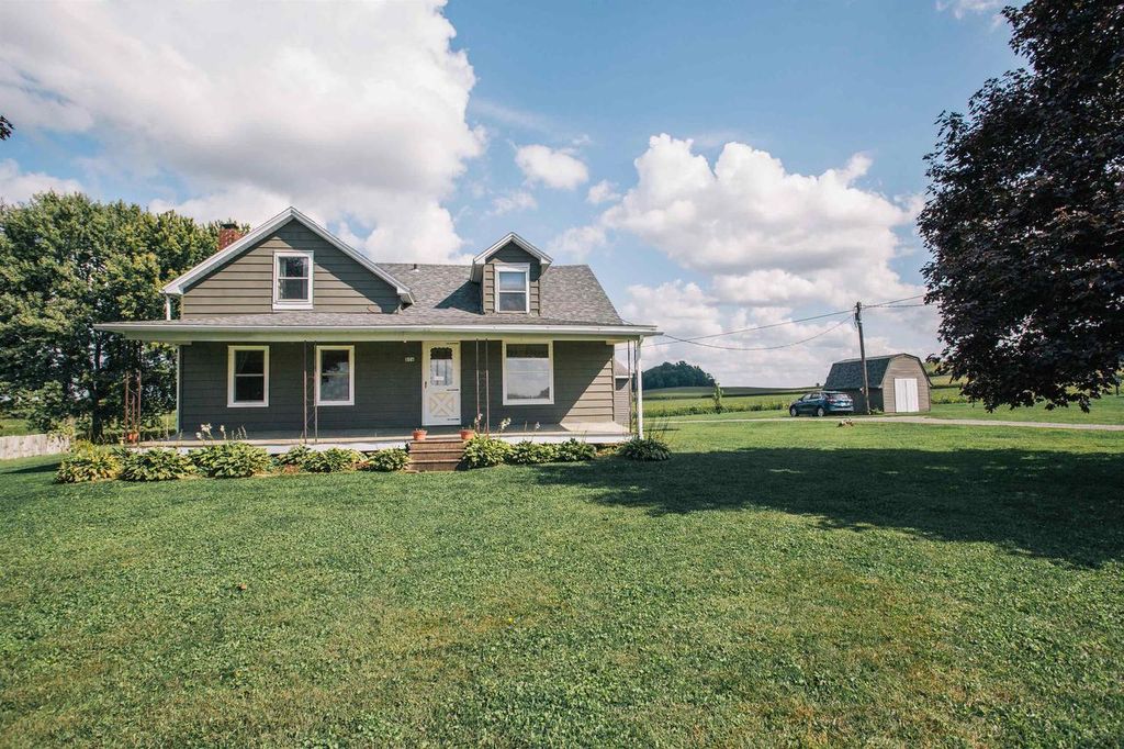 Photo of 806 Pease STREET, Augusta, WI 54722 (MLS # 22504389)