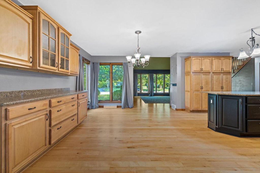 Photo of 465 Dena CIRCLE, Racine, WI 53402 (MLS # 1941973)