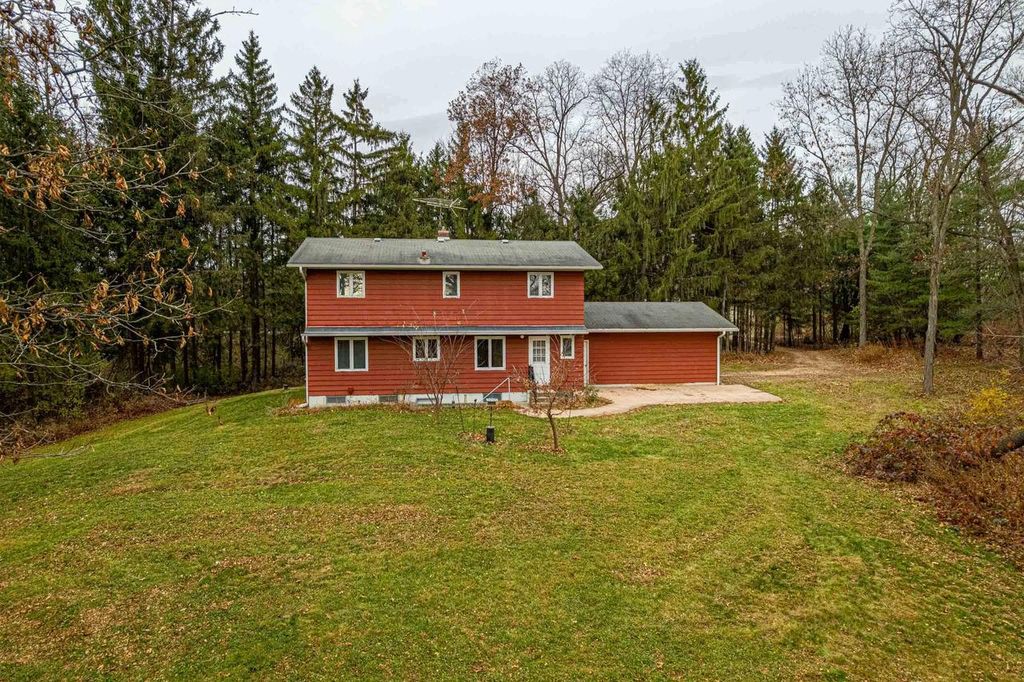 Photo of 6689 Purcell ROAD, Belleville, WI 53508 (MLS # 2012734)