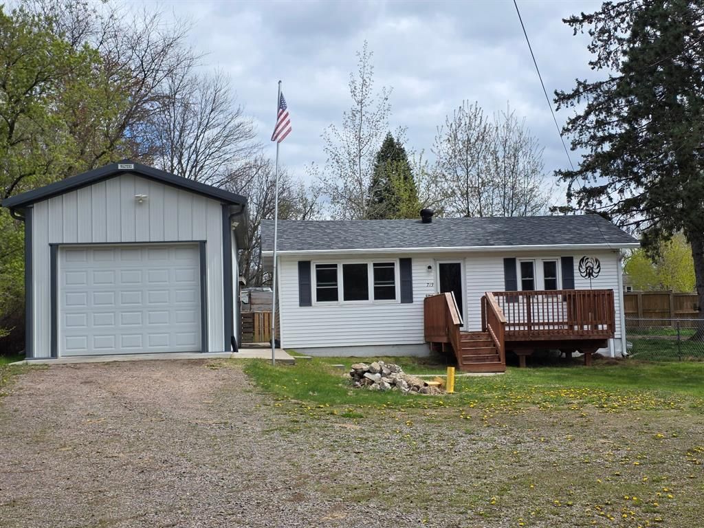 Photo of 713 Huron St, Augusta, WI 54722 (MLS # 1600692)