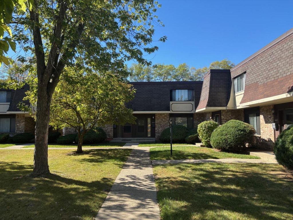 Photo of 6081 W Calumet ROAD #A17, Milwaukee, WI 53223 (MLS # 1939373)
