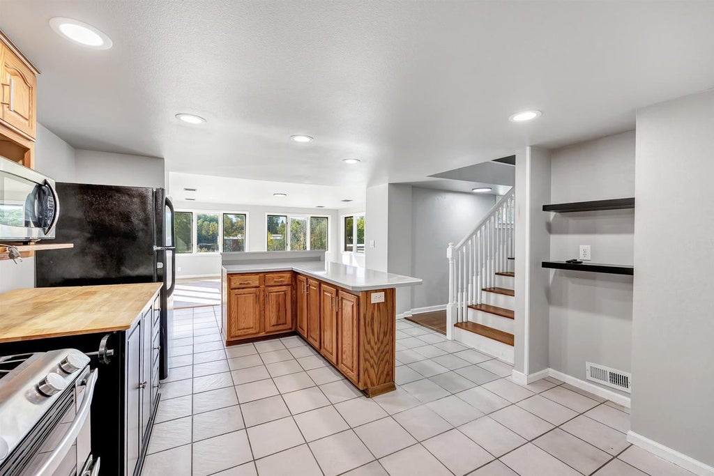 Photo of 1911 S 13th STREET, Manitowoc, WI 54220 (MLS # 50333476)