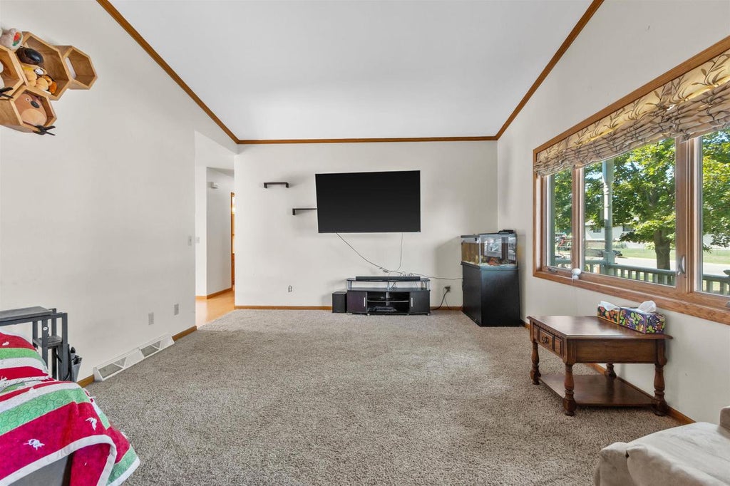 Photo of 2117 Sherri LANE, Wisconsin Rapids, WI 54494 (MLS # 22604360)
