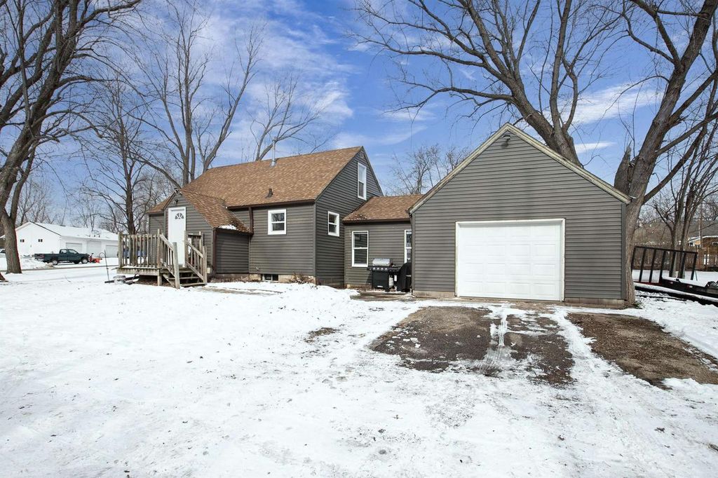 Photo of E8560 Court STREET, New London, WI 54961 (MLS # 50320964)