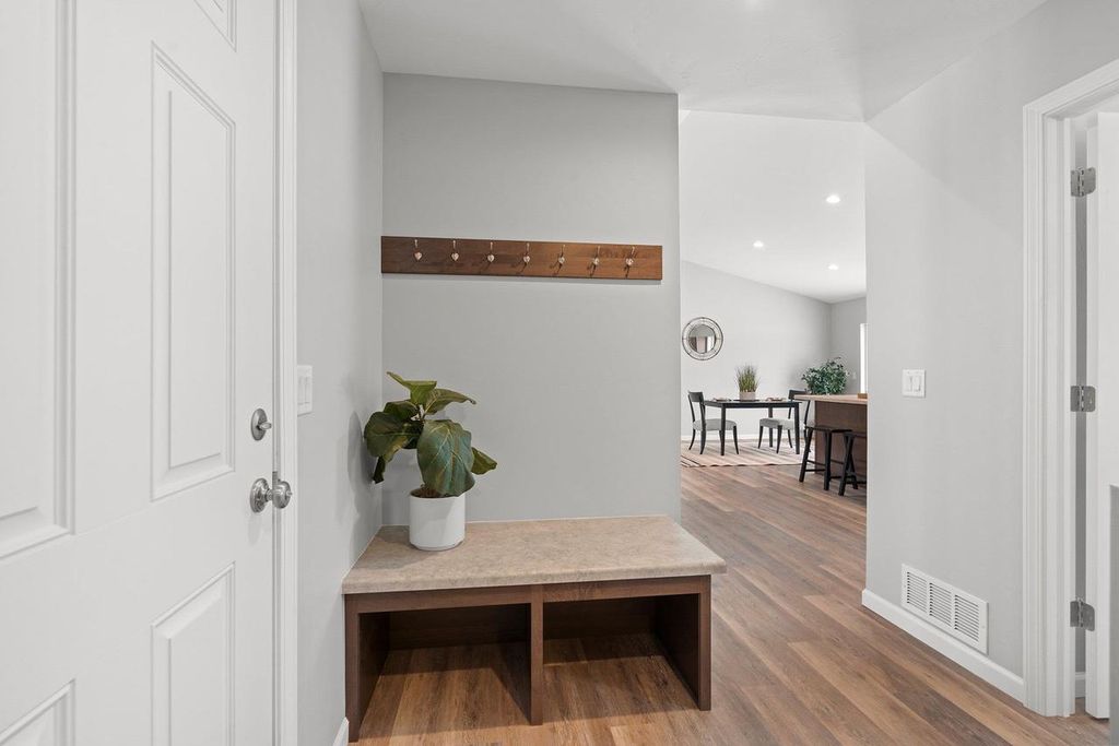 Photo of 2662 Lawrence LANE, Neenah, WI 54956 (MLS # 50321054)