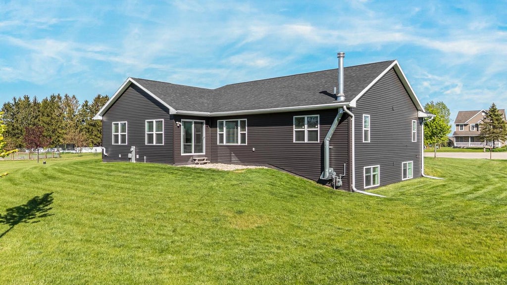 Photo of 5412 Wildwood COURT, Winneconne, WI 54986 (MLS # 50327960)