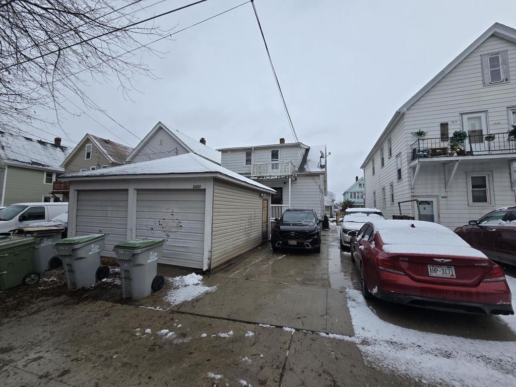 Photo of 2657 S 15th PLACE #2657A, Milwaukee, WI 53215 (MLS # 1946987)