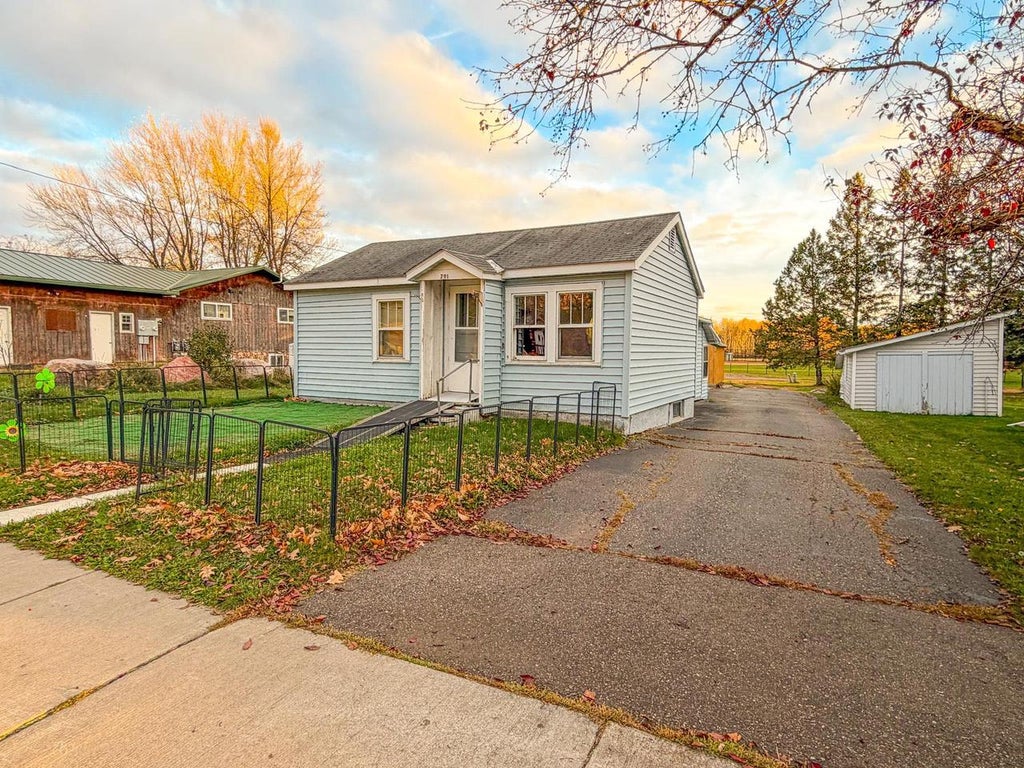 Photo of 791 Flambeau AVENUE, Phillips, WI 54555 (MLS # 22605255)