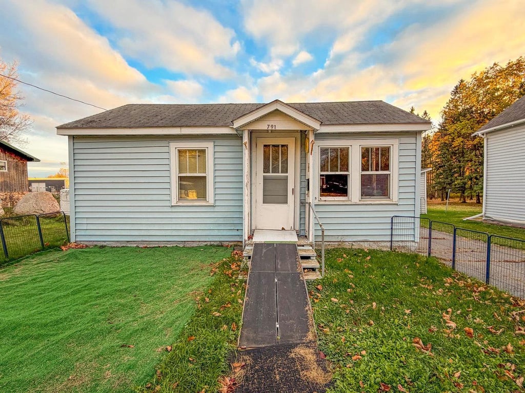 Photo of 791 Flambeau AVENUE, Phillips, WI 54555 (MLS # 22605255)