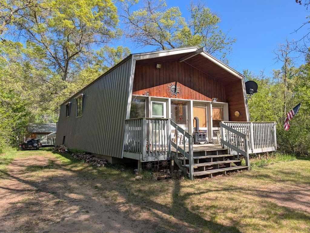 Photo of N11236 Nelson ROAD, Athelstane, WI 54104 (MLS # 50326423)