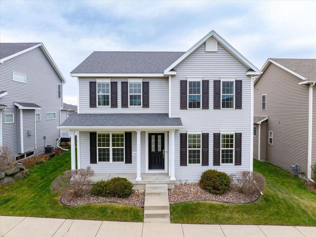 Photo of 240 Sugar Maple LANE, Verona, WI 53593 (MLS # 2011294)