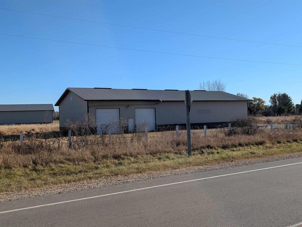 Photo of 8974 County Rd II, Fremont, WI 54940 (MLS # 50322891)
