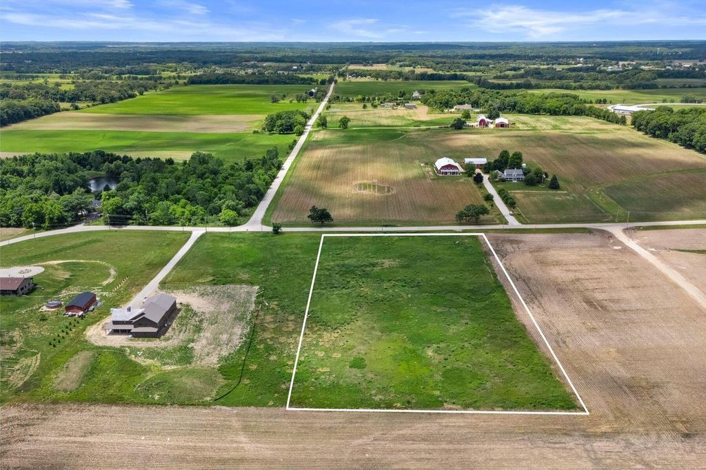 Photo of Lt1 Sharp ROAD, Burlington, WI 53105 (MLS # 1968053)