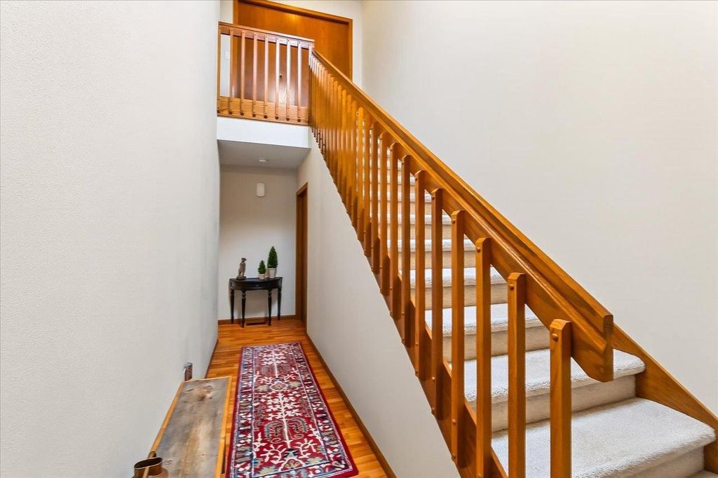 Photo of 148 Alpine Meadow CIRCLE, Oregon, WI 53575 (MLS # 2028288)