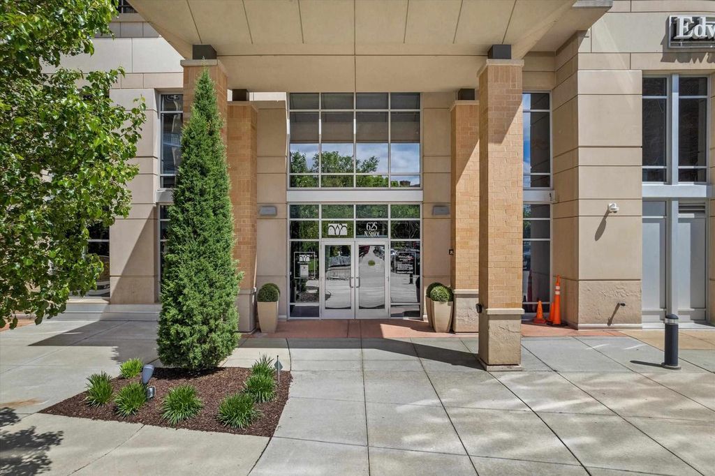 Photo of 625 N Segoe ROAD #1006, Madison, WI 53705 (MLS # 2024024)