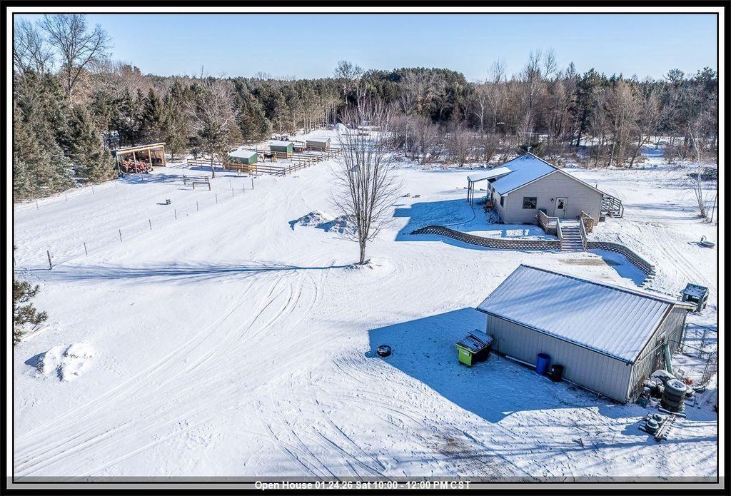 Photo of E6741 County Road X, Weyauwega, WI 54983 (MLS # 50320159)