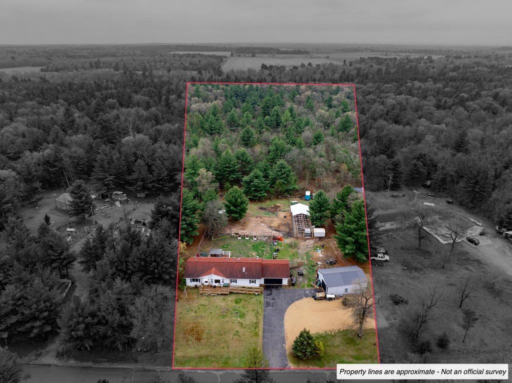 Photo of 1581 Evergreen AVENUE, Adams, WI 53910 (MLS # 2022485)
