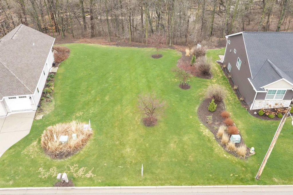 Photo of 3329 Largo Ridge DRIVE, Green Bay, WI 54311 (MLS # 50323963)