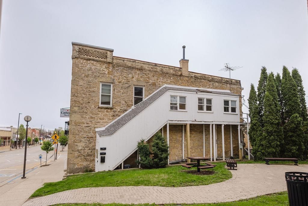 Photo of 210 N Iowa STREET, Dodgeville, WI 53533 (MLS # 2020316)