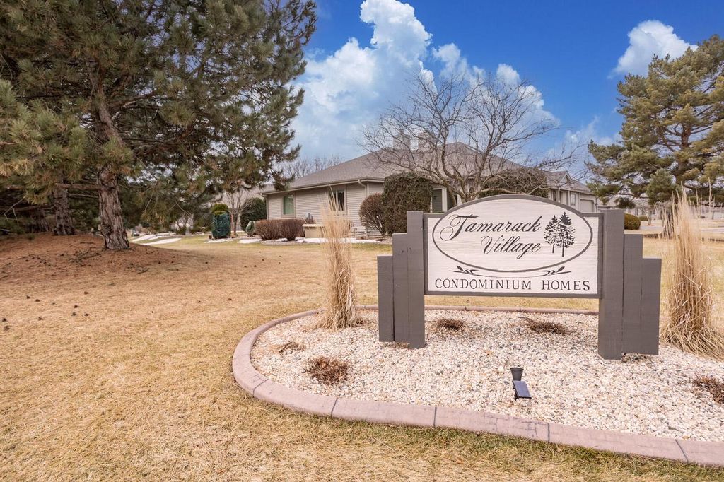 Photo of W173N8035 Shady LANE, Menomonee Falls, WI 53051 (MLS # 1951064)