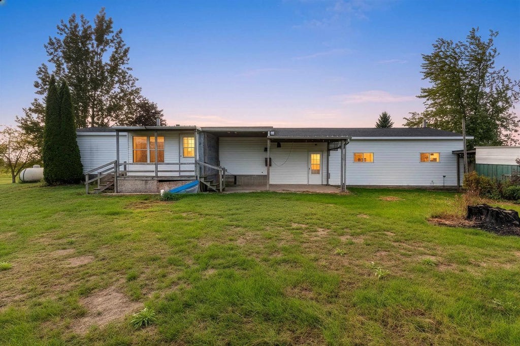 Photo of N1038 Townline ROAD, Lena, WI 54139 (MLS # 50333166)