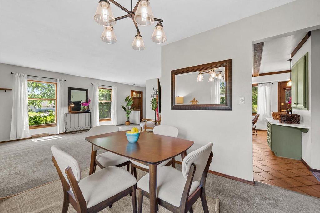 Photo of 18400 Honey Creek DRIVE, Brookfield, WI 53045 (MLS # 1963824)
