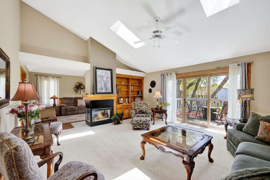 Photo of 5 Vienna CIRCLE, Madison, WI 53718 (MLS # 2022195)