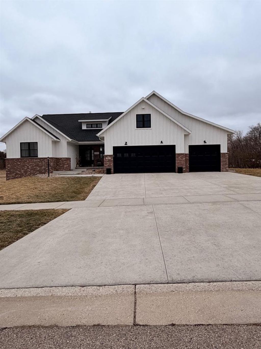 Photo of 1817 Arboretum DRIVE, Janesville, WI 53548 (MLS # 2016998)