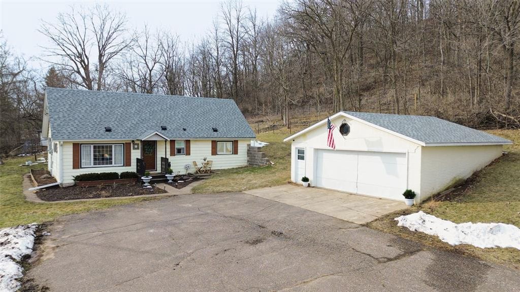 Photo of W7410 State Road 65, Beldenville, WI 54003 (MLS # 1599323)