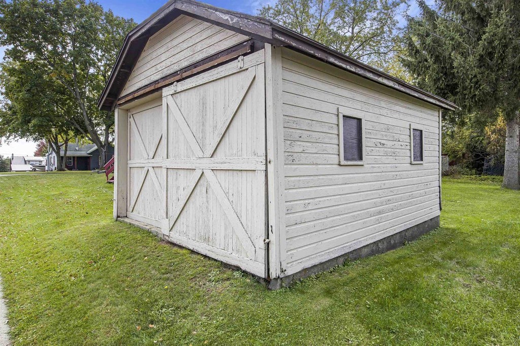 Photo of 222 E Merrimac STREET, Dodgeville, WI 53533 (MLS # 2034662)
