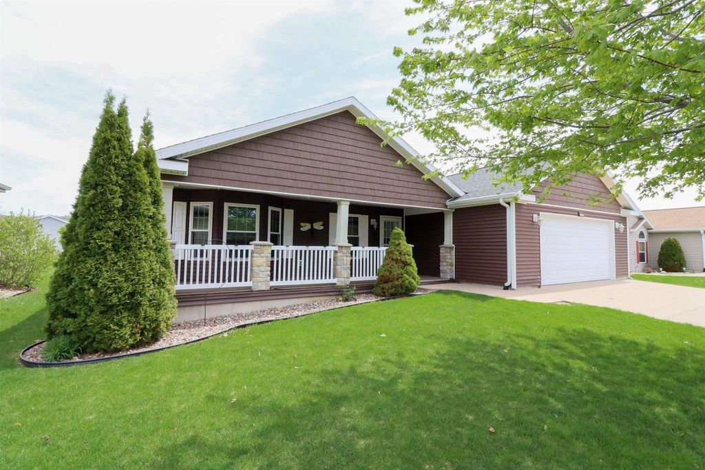 Photo of 3105 Beth LANE, Holmen, WI 54636 (MLS # 2022134)