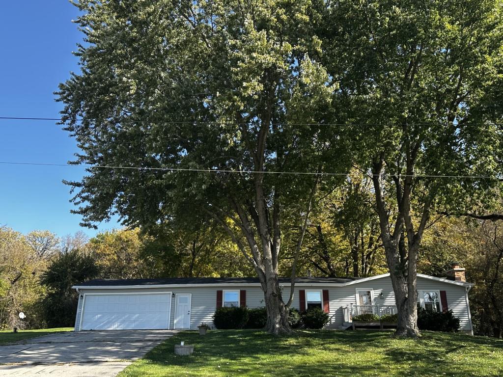 Photo of 2232 Tower DRIVE, Stoughton, WI 53589 (MLS # 2035104)