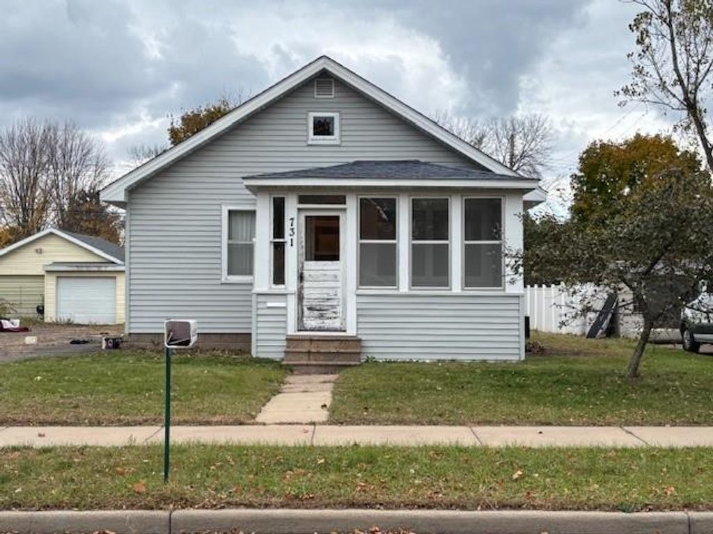Photo of 731 Churchill STREET, Eau Claire, WI 54703 (MLS # 1596859)