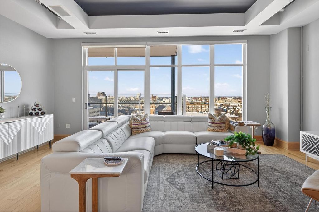 Photo of 1313 N Franklin PLACE #1002, Milwaukee, WI 53202 (MLS # 1948029)