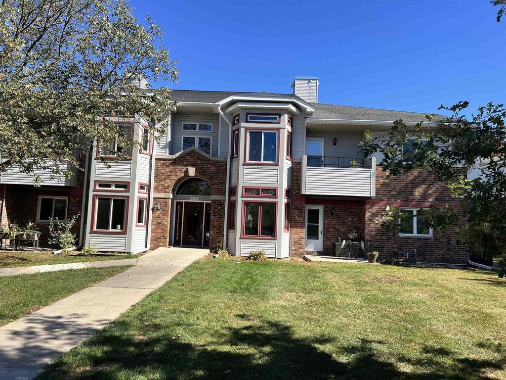 Photo of 2127 Luann LANE #3, Madison, WI 53713 (MLS # 2013388)