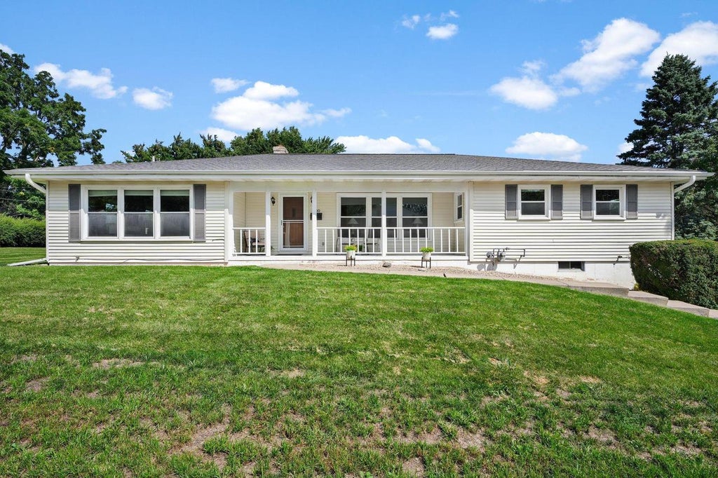 Photo of 300 Plympton STREET, Verona, WI 53593 (MLS # 2029874)