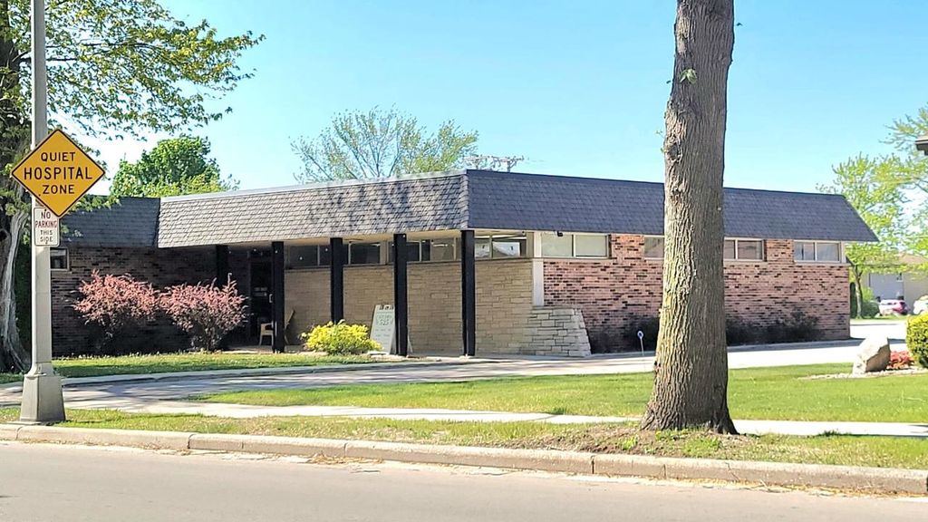 Photo of 525 E Division STREET #109, Fond Du Lac, WI 54935 (MLS # 2023484)