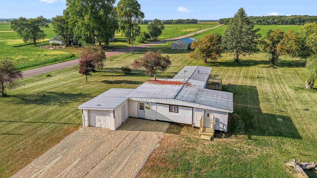 Photo of W7694 Freedom ROAD, Oxford, WI 53952 (MLS # 2008581)