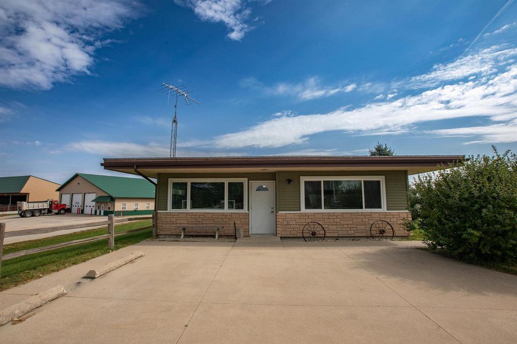 Photo of 308 Dale DRIVE, Montfort, WI 53569 (MLS # 2009185)