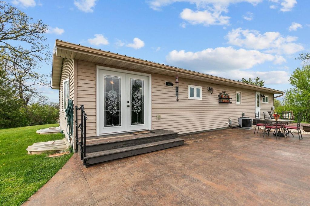 Photo of 3290 Quarry DRIVE, Omro, WI 54963 (MLS # 50324904)