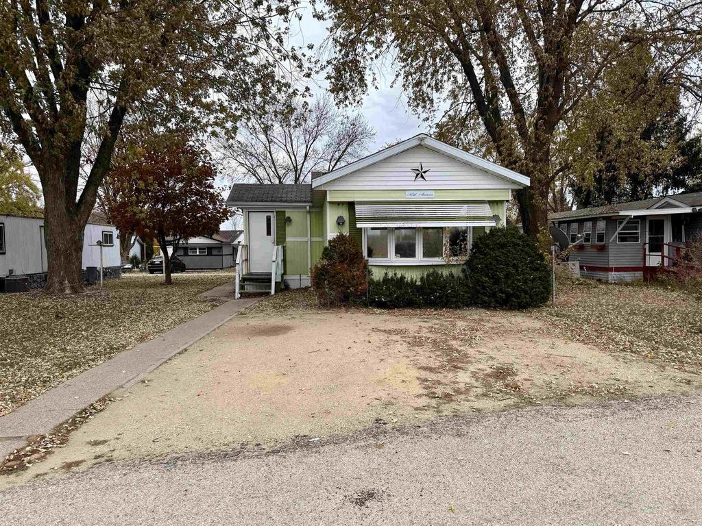 Photo of 38005 Hwy 18 #29, Prairie Du Chien, WI 53821 (MLS # 2012176)