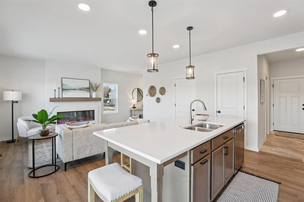 Photo of 574 Buss ROAD, Cottage Grove, WI 53527 (MLS # 2016749)