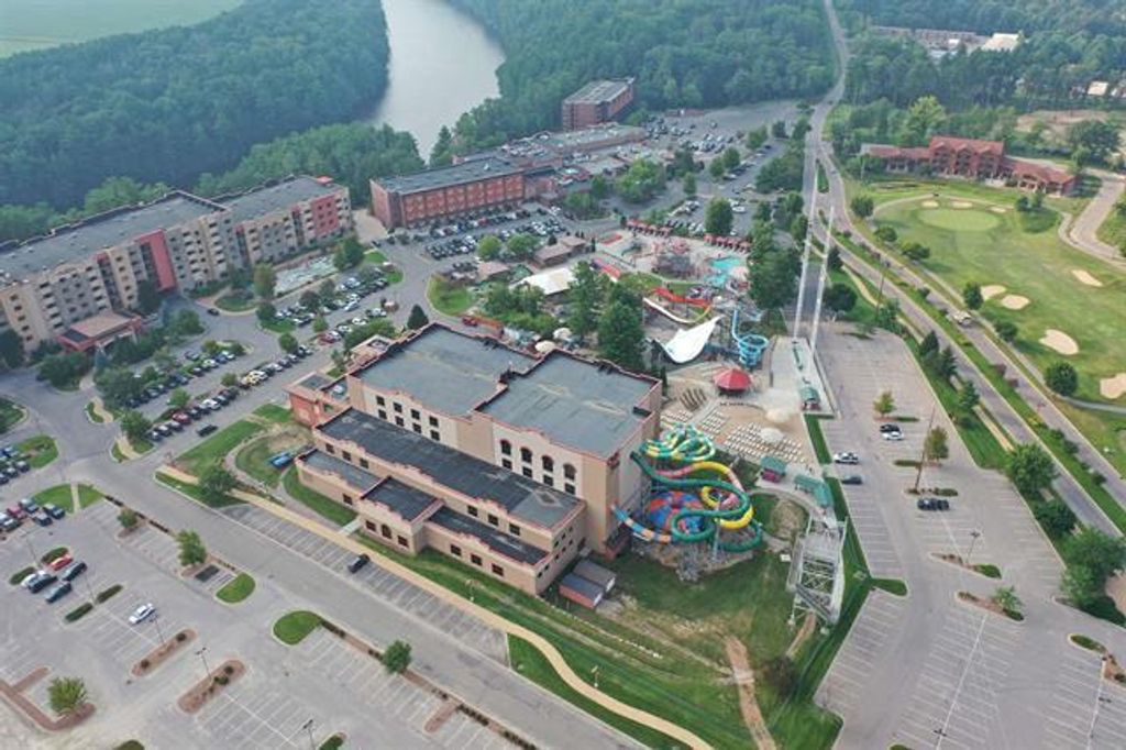 Photo of 2411 River Rd #2536, Wisconsin Dells, WI 53965 (MLS # 2018752)