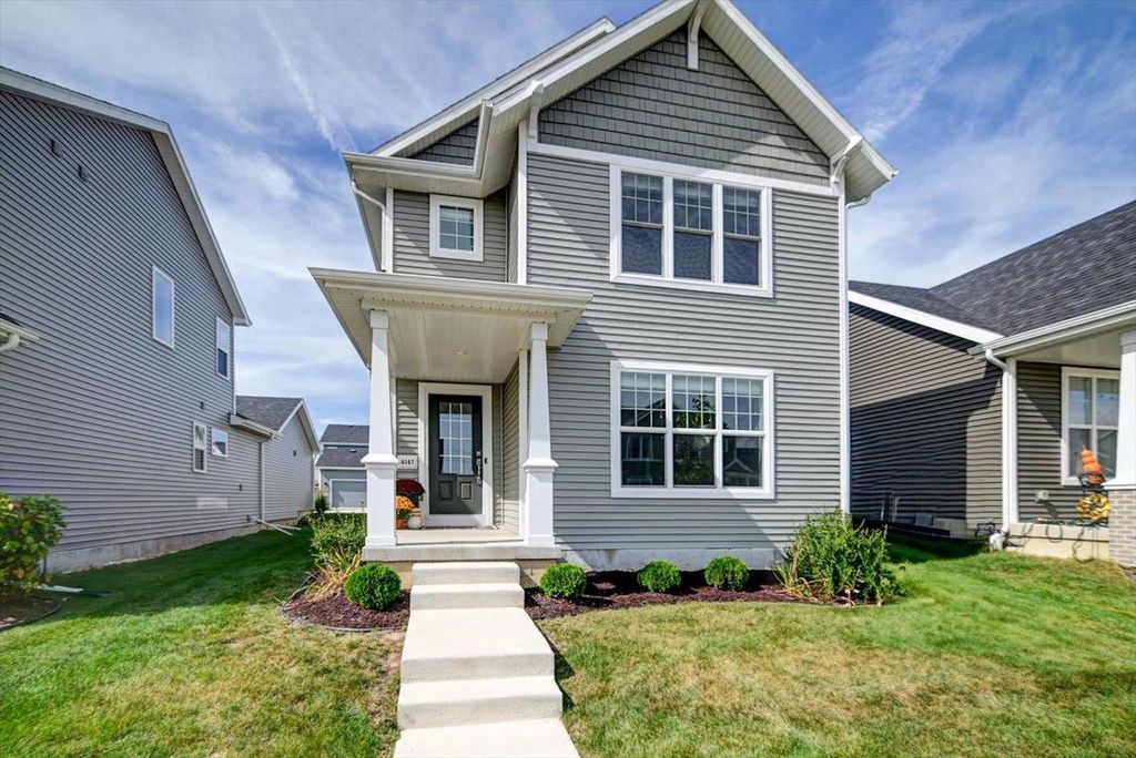 Photo of 6567 Prairie Wood DRIVE, Mcfarland, WI 53558 (MLS # 2009746)