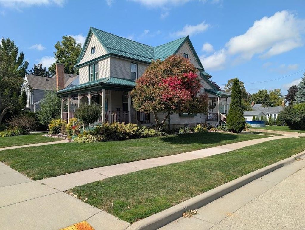 Photo of 626 E Brown STREET, Waupun, WI 53963 (MLS # 2020103)