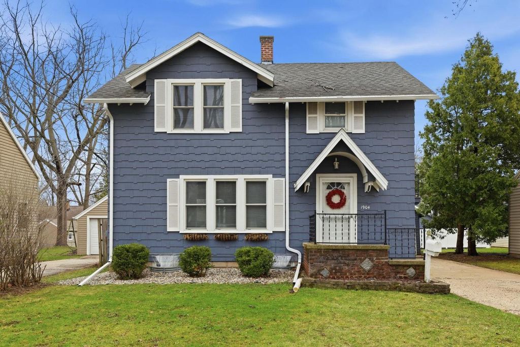 Photo of 1904 N Alvin STREET, Appleton, WI 54911 (MLS # 50323710)