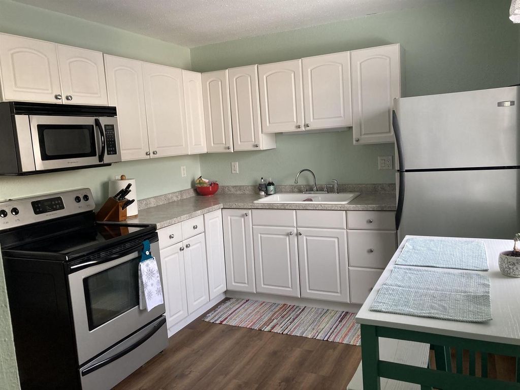 Photo of 1148 Biemeret STREET, Green Bay, WI 54304 (MLS # 50319805)