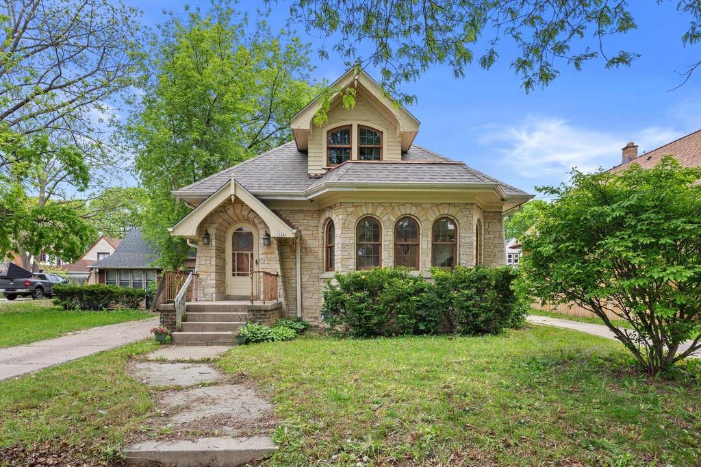 Photo of 3246 N 49 STREET, Milwaukee, WI 53216 (MLS # 1963136)