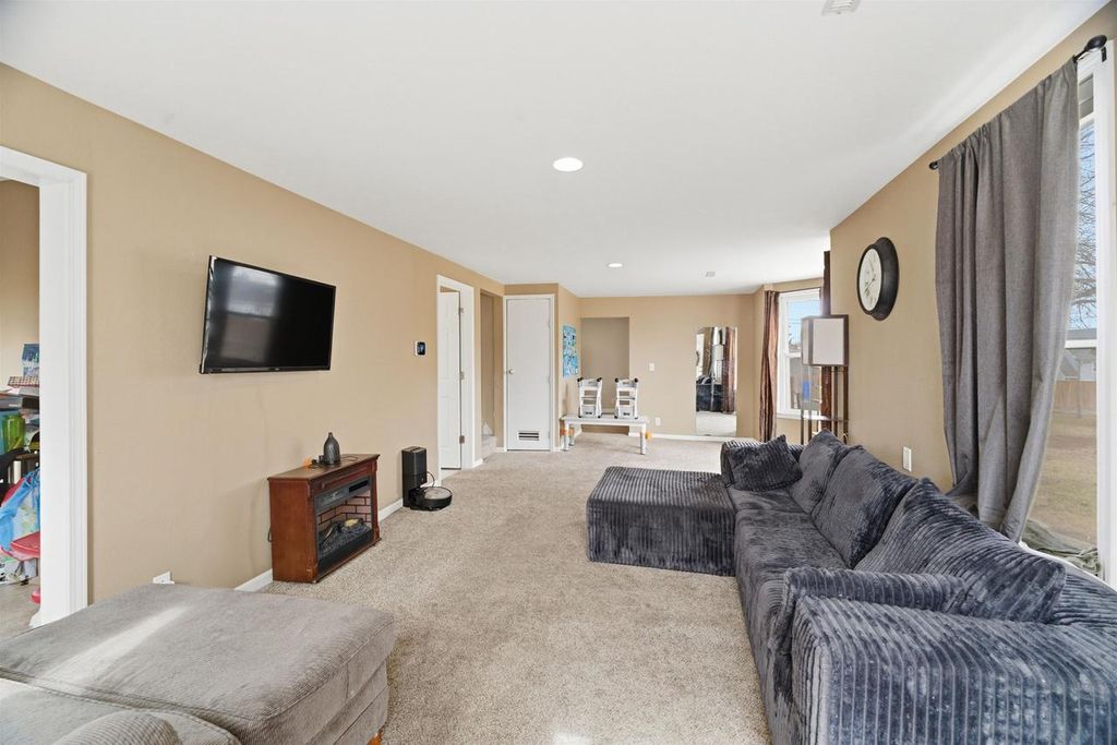 Photo of 426 W 10th STREET, Kaukauna, WI 54130 (MLS # 50322343)