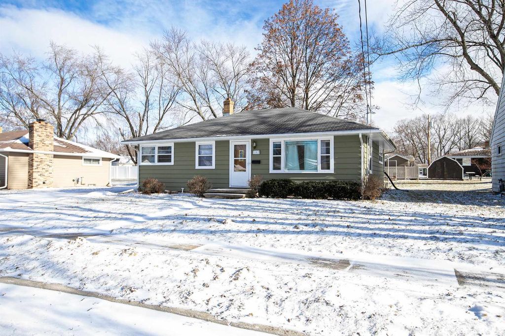 Photo of 1312 Glenview AVENUE, Kaukauna, WI 54130 (MLS # 50320030)